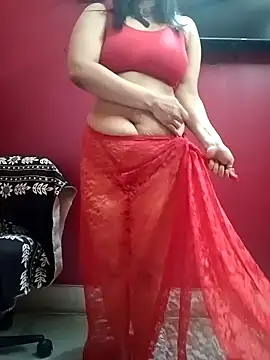 Snapshot of payal9038 chatting on December 30, 2024, 5:48 am payal9038 online show from December 30, 2024, 5:48 am