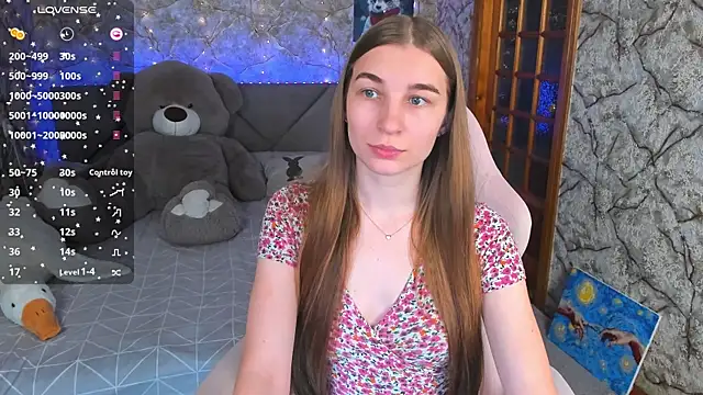 Snapshot of _flowersweeet_ chatting on October 21, 2025, 1:56 pm  flowersweeet  online show from October 21, 2025, 1:56 pm