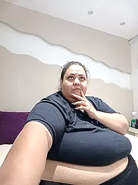 Snapshot of Alisson_am chatting on October 22, 2025, 11:32 am Alisson am online show from October 22, 2025, 11:32 am