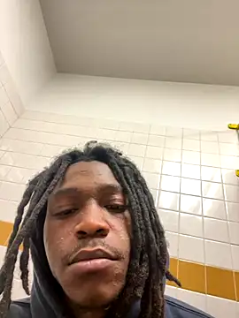 Snapshot of sneakylink13__ chatting on November 1, 2025, 1:46 pm sneakylink13 online show from November 1, 2025, 1:46 pm