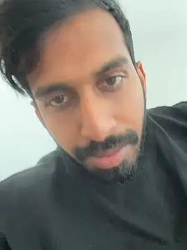 Snapshot of skinny__boy__ chatting on December 12, 2024, 7:37 pm skinny boy online show from December 12, 2024, 7:37 pm