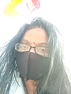 Snapshot of heenage chatting on January 15, 2025, 9:45 am heenage online show from January 15, 2025, 9:45 am