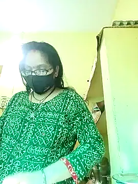 Snapshot of heenage chatting on March 12, 2025, 4:41 am heenage online show from March 12, 2025, 4:41 am