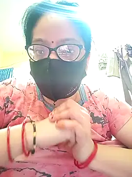 Snapshot of heenage chatting on October 4, 2025, 6:11 am heenage online show from October 4, 2025, 6:11 am