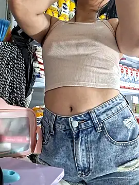 Snapshot of Katia_sweetx chatting on October 2, 2025, 1:51 pm Katia sweetx online show from October 2, 2025, 1:51 pm