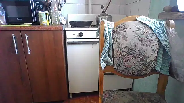 Snapshot of MikaKors chatting on February 2, 2025, 7:20 am MikaKors online show from February 2, 2025, 7:20 am