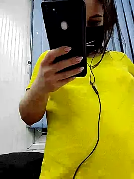 Snapshot of MikaKors chatting on March 11, 2025, 3:23 pm MikaKors online show from March 11, 2025, 3:23 pm