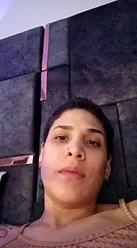 Snapshot of Charlee_pink chatting on March 14, 2025, 4:10 am Charlee pink online show from March 14, 2025, 4:10 am