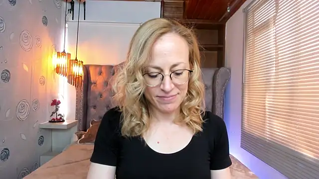 Snapshot of SammySanders chatting on January 6, 2025, 5:38 pm SammySanders online show from January 6, 2025, 5:38 pm