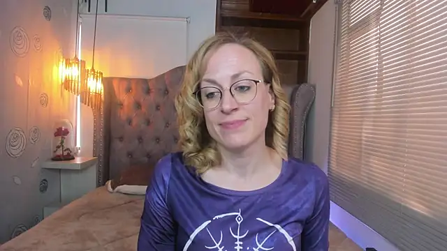 Snapshot of SammySanders chatting on February 27, 2025, 8:09 pm SammySanders online show from February 27, 2025, 8:09 pm