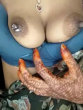 Snapshot of baby_soni78690 chatting on February 4, 2025, 8:06 pm baby soni78690 online show from February 4, 2025, 8:06 pm