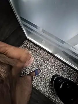 Snapshot of Piter1022 chatting on January 26, 2025, 11:29 pm Piter1022 online show from January 26, 2025, 11:29 pm