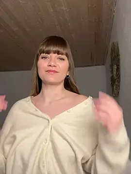 Snapshot of Milla__one chatting on February 11, 2025, 8:26 am Milla  one online show from February 11, 2025, 8:26 am