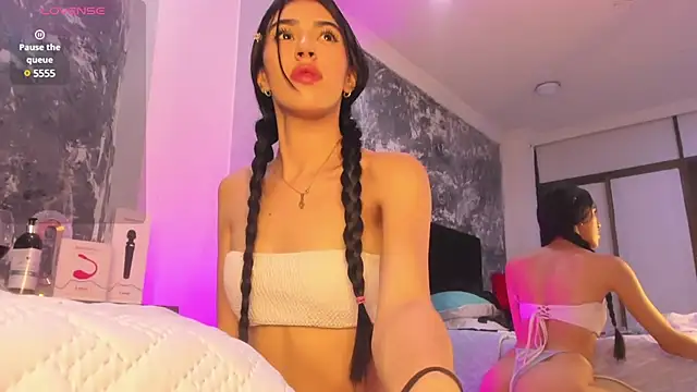 Snapshot of LiaFlowers chatting on January 25, 2025, 6:55 am LiaFlowers online show from January 25, 2025, 6:55 am