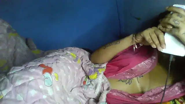 Snapshot of thasmyni chatting on September 19, 2025, 7:21 am thasmyni online show from September 19, 2025, 7:21 am