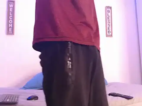 Snapshot of harrytomson_1 chatting on December 26, 2024, 4:32 am harrytomson 1 online show from December 26, 2024, 4:32 am