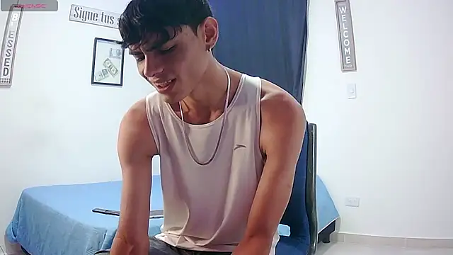 Snapshot of harrytomson_1 chatting on October 21, 2025, 12:11 am harrytomson 1 online show from October 21, 2025, 12:11 am