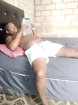 Snapshot of shabane002 chatting on November 4, 2025, 9:08 am shabane002 online show from November 4, 2025, 9:08 am