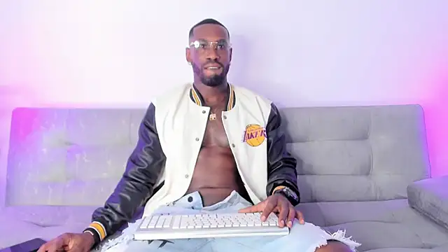 Snapshot of Dvid_Rullers chatting on December 24, 2024, 3:05 am Dvid Rullers online show from December 24, 2024, 3:05 am