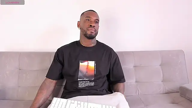 Snapshot of Dvid_Rullers chatting on March 5, 2025, 9:15 pm Dvid Rullers online show from March 5, 2025, 9:15 pm