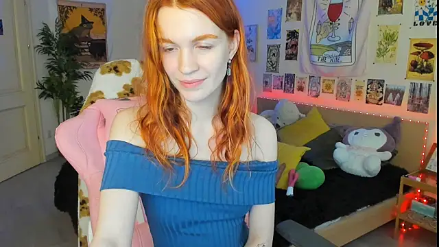 Snapshot of Sunny_Elly chatting on March 18, 2025, 9:52 am Sunny Elly online show from March 18, 2025, 9:52 am