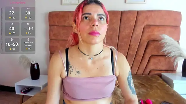 NIKI SANTANA online show from February 28, 2025, 3:48 am