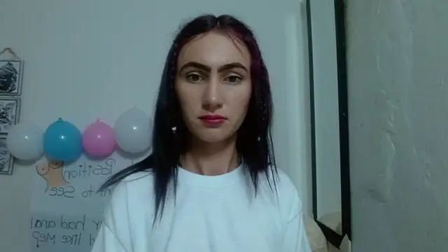 Snapshot of SexyTokio4 chatting on February 8, 2025, 1:00 am SexyTokio4 online show from February 8, 2025, 1:00 am