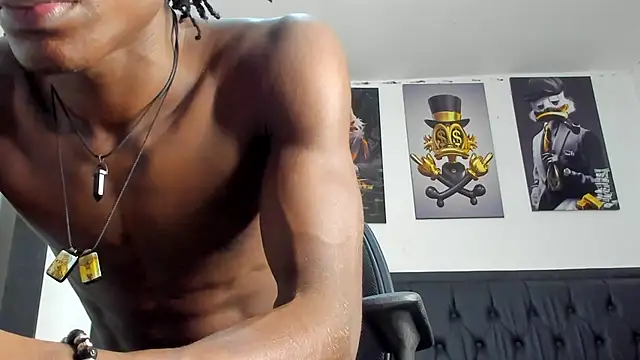 Snapshot of darwinjhonson chatting on March 15, 2025, 1:19 am darwinjhonson online show from March 15, 2025, 1:19 am