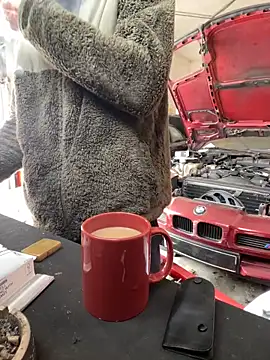 Snapshot of donnuozfutura chatting on March 10, 2025, 10:37 am donnuozfutura online show from March 10, 2025, 10:37 am