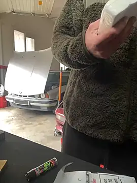 Snapshot of donnuozfutura chatting on March 19, 2025, 10:44 am donnuozfutura online show from March 19, 2025, 10:44 am