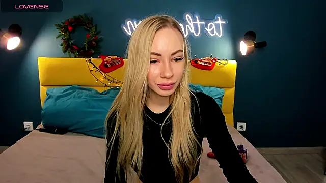 Snapshot of Diana_Garrett chatting on January 7, 2025, 1:38 am Diana Garrett online show from January 7, 2025, 1:38 am