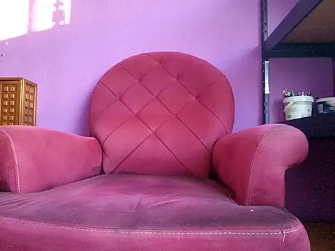 Snapshot of Josephine_LIVE chatting on September 28, 2025, 4:01 pm Josephine LIVE online show from September 28, 2025, 4:01 pm