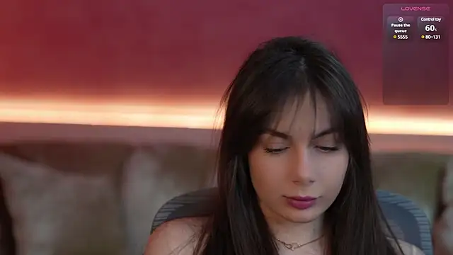 Snapshot of Alisa054 chatting on January 6, 2025, 4:36 am Alisa054 online show from January 6, 2025, 4:36 am