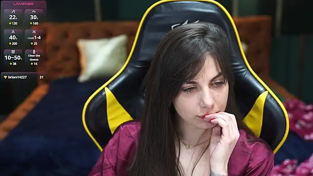 Snapshot of Alisa054 chatting on January 13, 2025, 2:28 am Alisa054 online show from January 13, 2025, 2:28 am