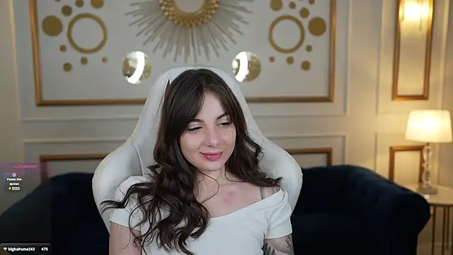 Snapshot of Alisa054 chatting on January 23, 2025, 2:12 am Alisa054 online show from January 23, 2025, 2:12 am