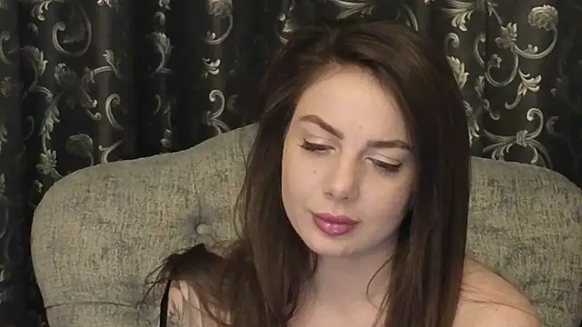 Snapshot of Alisa054 chatting on November 11, 2025, 2:33 am Alisa054 online show from November 11, 2025, 2:33 am