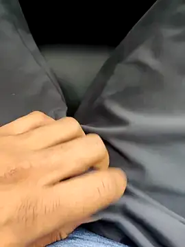 Snapshot of dickontop_24 chatting on November 5, 2025, 7:14 pm dickontop 24 online show from November 5, 2025, 7:14 pm