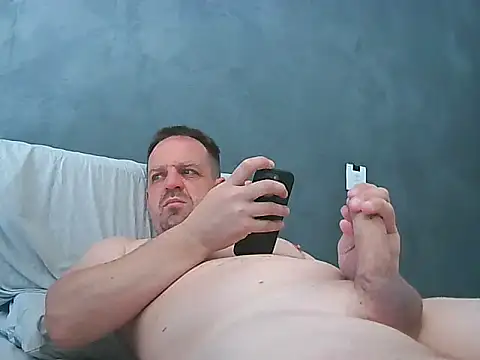 Snapshot of ciru2023 chatting on September 27, 2025, 5:51 pm ciru2023 online show from September 27, 2025, 5:51 pm