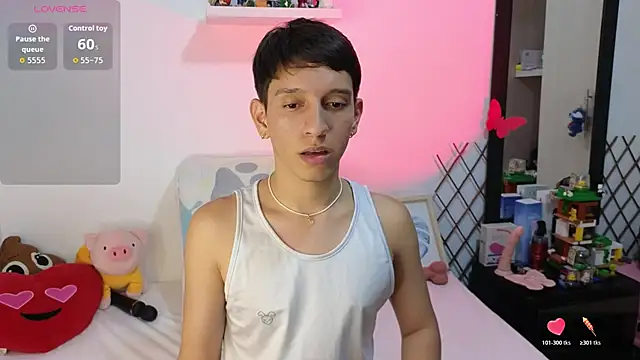 Snapshot of milky__boy_ chatting on November 9, 2025, 4:22 am milky boy online show from November 9, 2025, 4:22 am