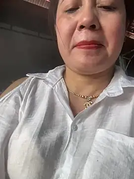 Snapshot of Cesywet chatting on March 11, 2025, 6:53 am Cesywet online show from March 11, 2025, 6:53 am