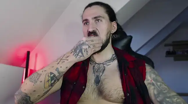 Snapshot of MateoHunk chatting on January 6, 2025, 2:58 pm MateoHunk online show from January 6, 2025, 2:58 pm