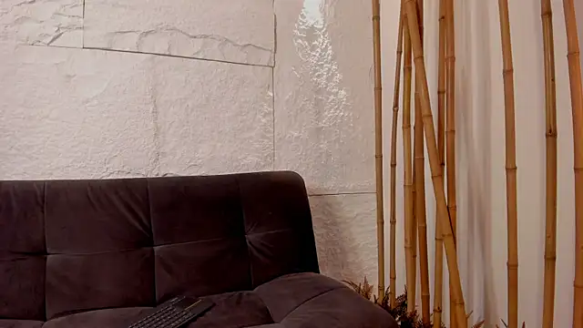 Snapshot of _dreammr1_ chatting on February 17, 2025, 2:37 pm dreammr1 online show from February 17, 2025, 2:37 pm