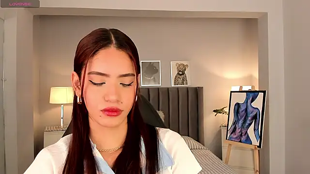 Snapshot of Madie__collins chatting on December 27, 2024, 12:01 pm Madie collins online show from December 27, 2024, 12:01 pm