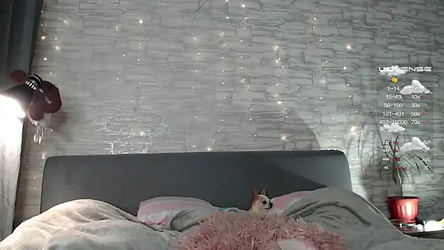 Snapshot of ___art chatting on December 6, 2024, 6:06 pm    art online show from December 6, 2024, 6:06 pm