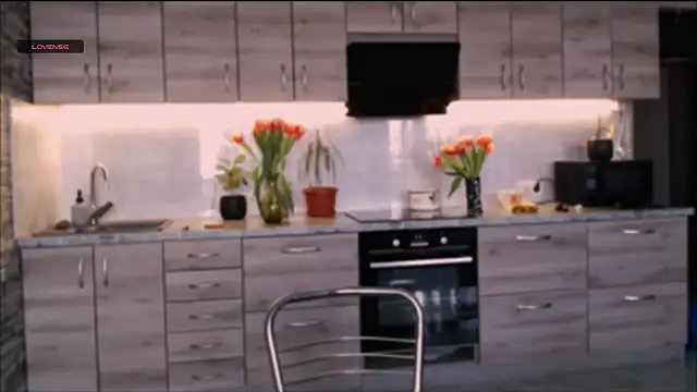 Snapshot of ___art chatting on March 9, 2025, 2:43 pm    art online show from March 9, 2025, 2:43 pm