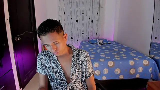 alessandro wizard online show from February 7, 2025, 1:47 am