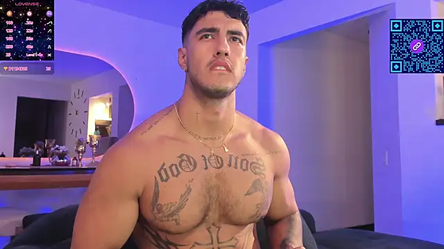 Snapshot of JACOB_MARTINS chatting on December 20, 2024, 3:58 am JACOB MARTINS online show from December 20, 2024, 3:58 am