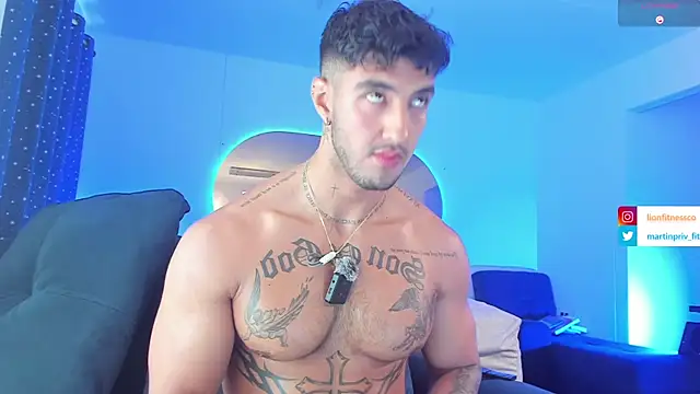 Snapshot of JACOB_MARTINS chatting on March 2, 2025, 6:40 pm JACOB MARTINS online show from March 2, 2025, 6:40 pm