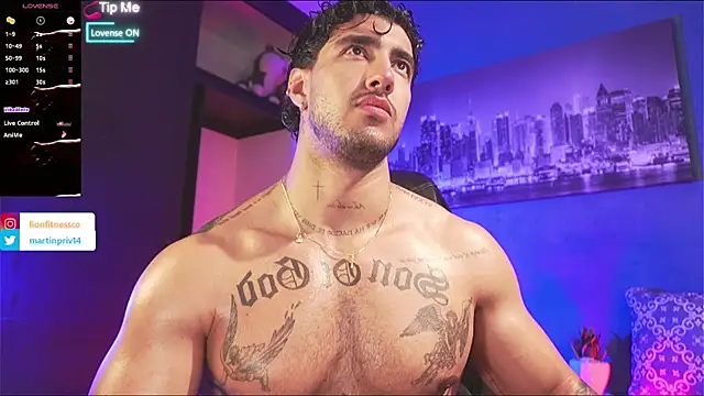 Snapshot of JACOB_MARTINS chatting on September 10, 2025, 9:59 pm JACOB MARTINS online show from September 10, 2025, 9:59 pm