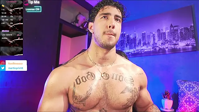 Snapshot of JACOB_MARTINS chatting on September 14, 2025, 9:47 pm JACOB MARTINS online show from September 14, 2025, 9:47 pm